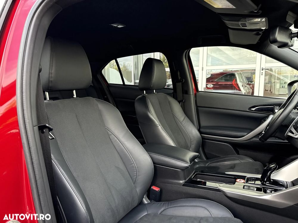 Mitsubishi Eclipse-Cross - 23