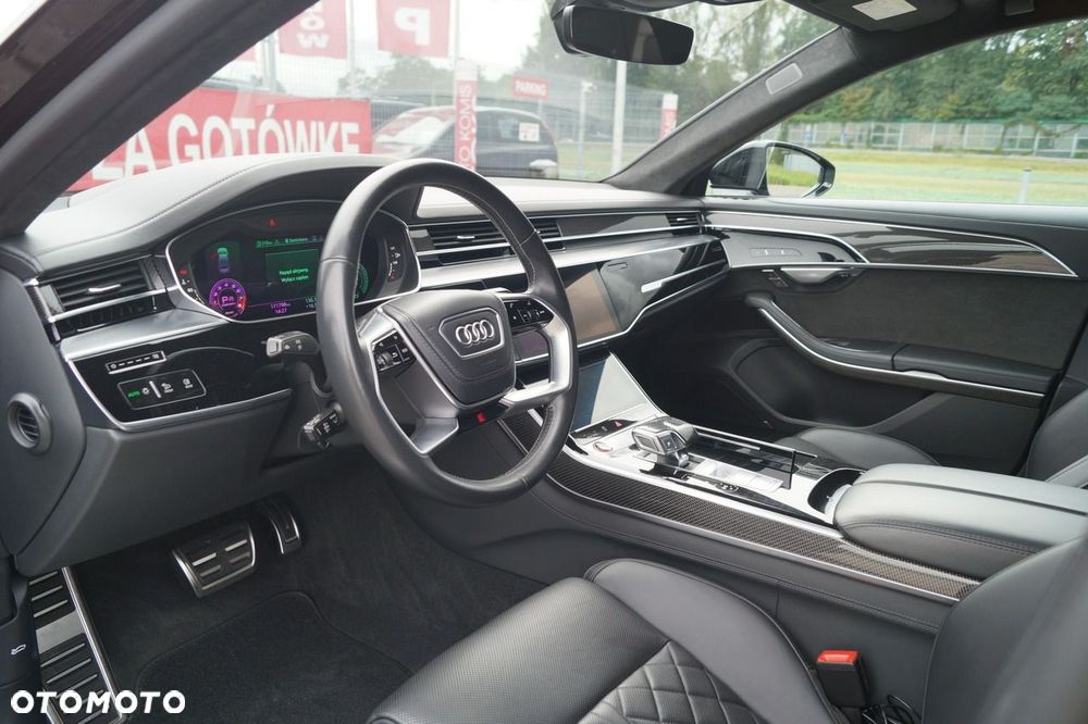 Audi S8 - 15