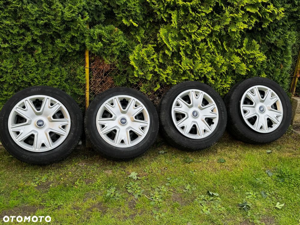 Ford Kuga 2.0 TDCi 4x4 Trend - 32