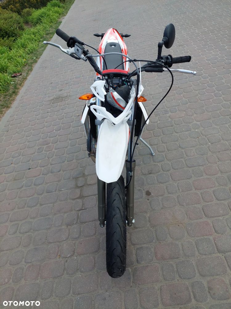 Beta RR - 8