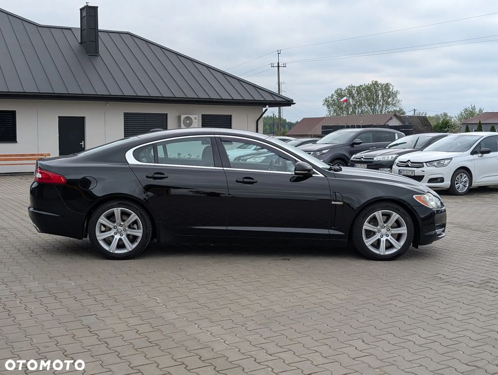 Jaguar XF 3.0 V6 S Luxury - 17