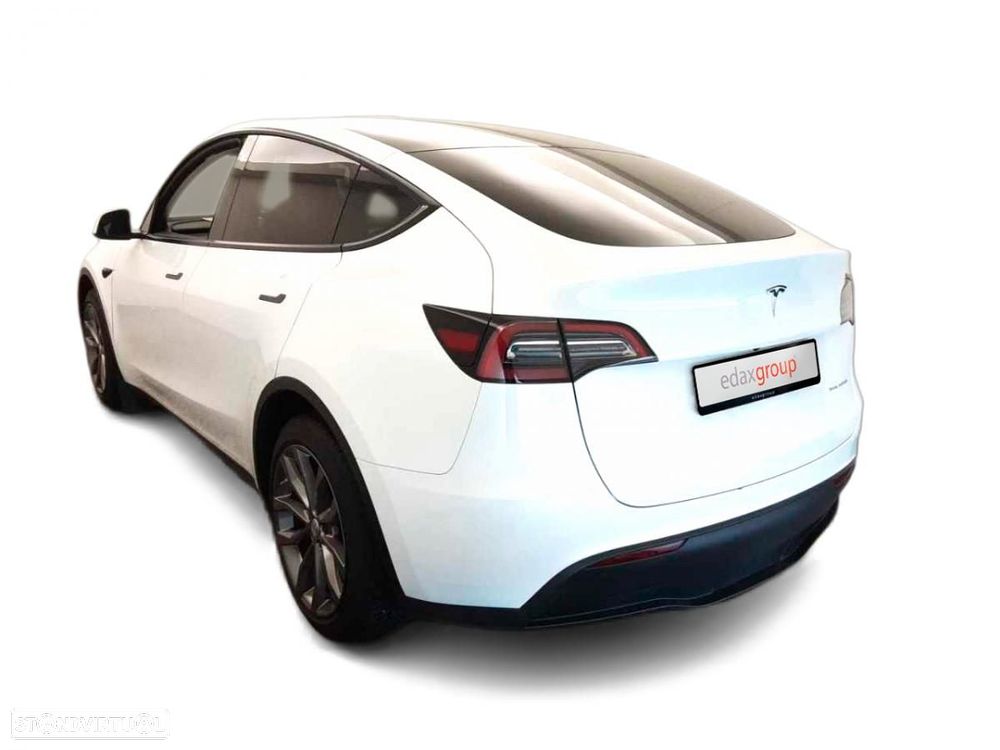 Tesla Model Y Long Range Dual Motor AWD - 2