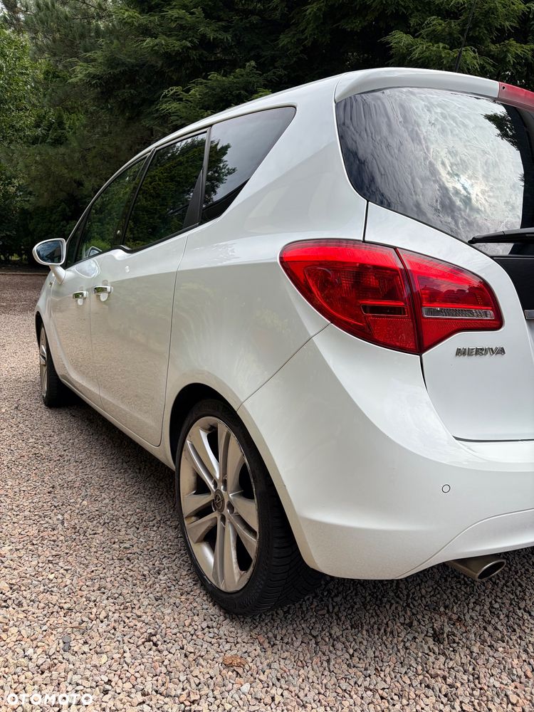Opel Meriva 1.4 T Cosmo - 22