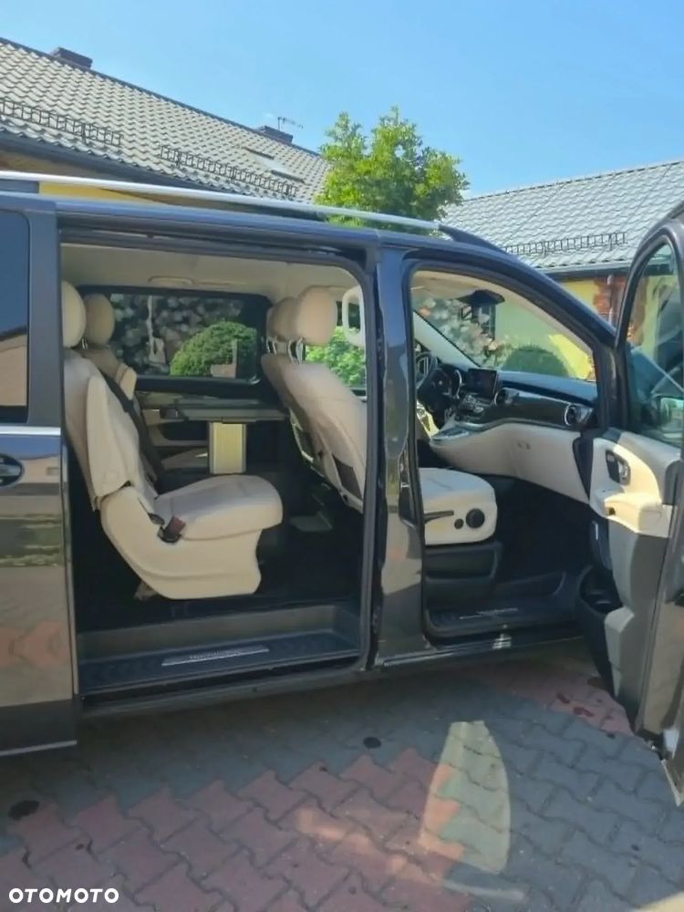 Mercedes-Benz Klasa V 300 d 4-Matic Avantgarde 9G-Tronic (d³ugi) - 2