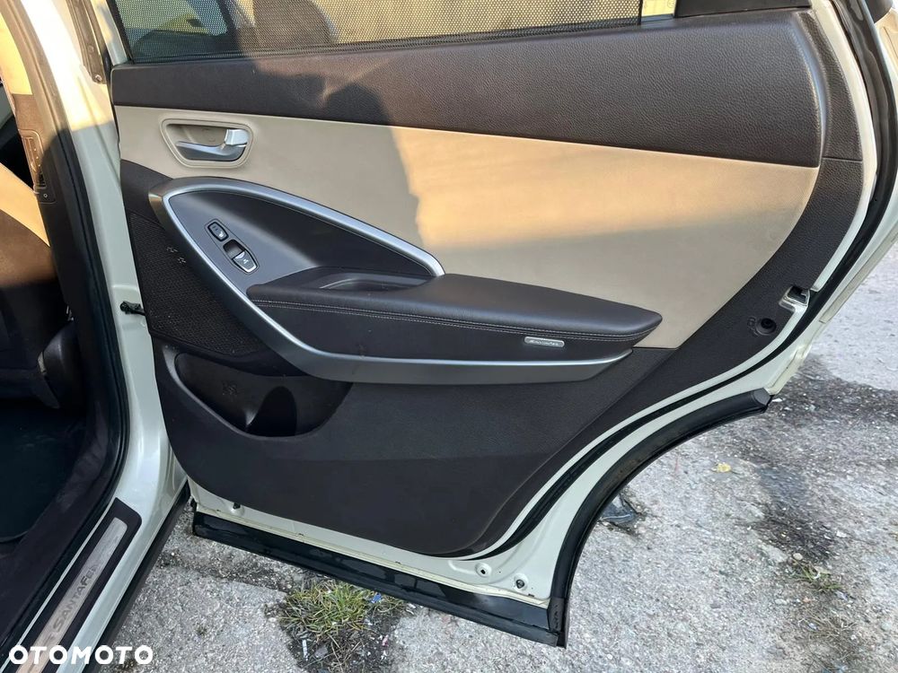 Hyundai Santa Fe 2.2 CRDi Executive - 9