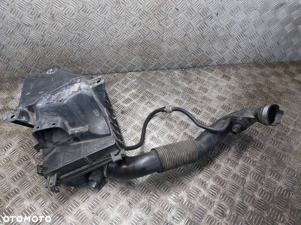OBUDOWA PRZEPŁYWOMIERZ RURA VOLVO S80 I 2.5 T 8649673 8670112 30680446 - 5