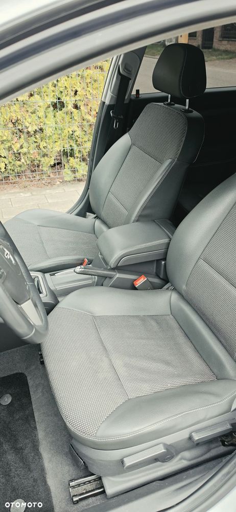 Opel Vectra 1.9 CDTI Cosmo - 15