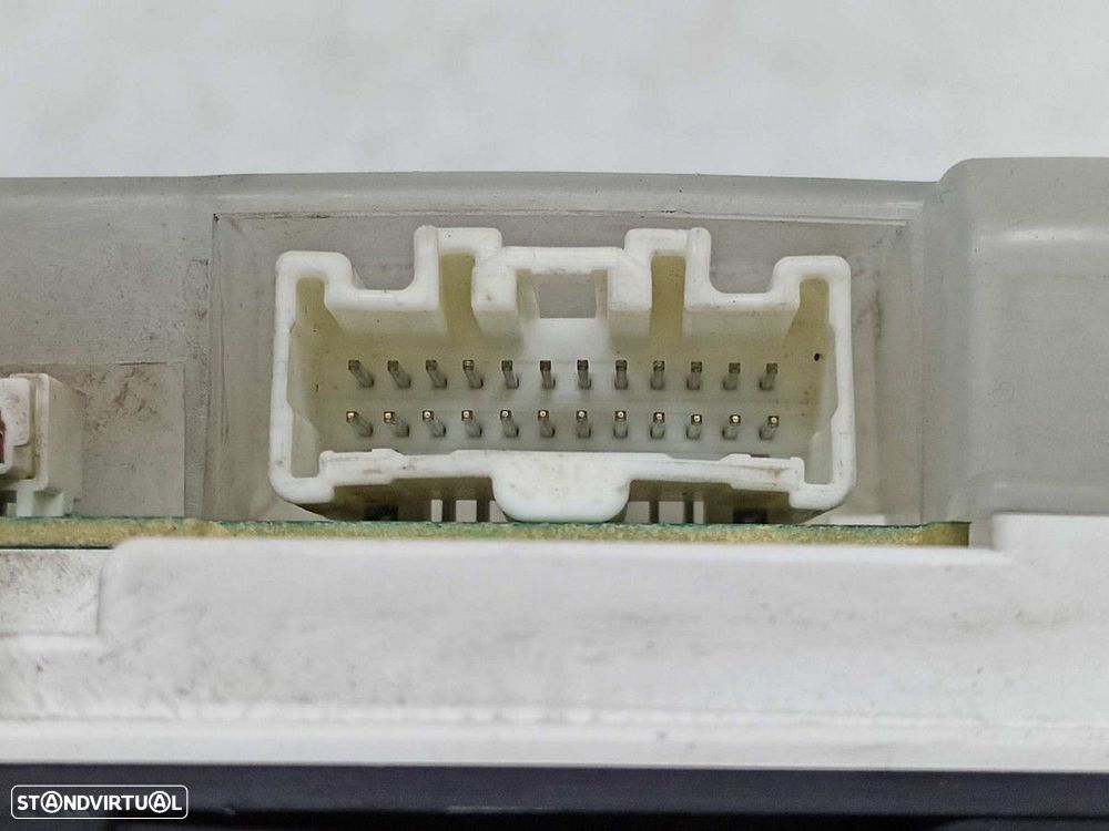 QUADRANTE MAZDA 3 BERLINA (BK) 1.6 CRDT  ACTIVE - 10