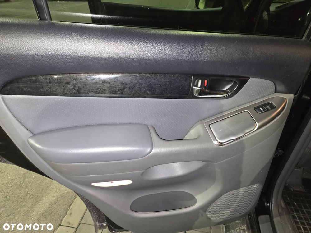 Toyota Land Cruiser 3.0 D Sol Navi Platinium - 21