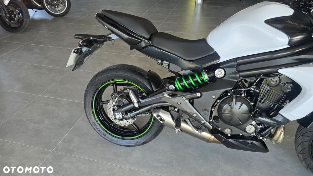 Kawasaki ER - 28