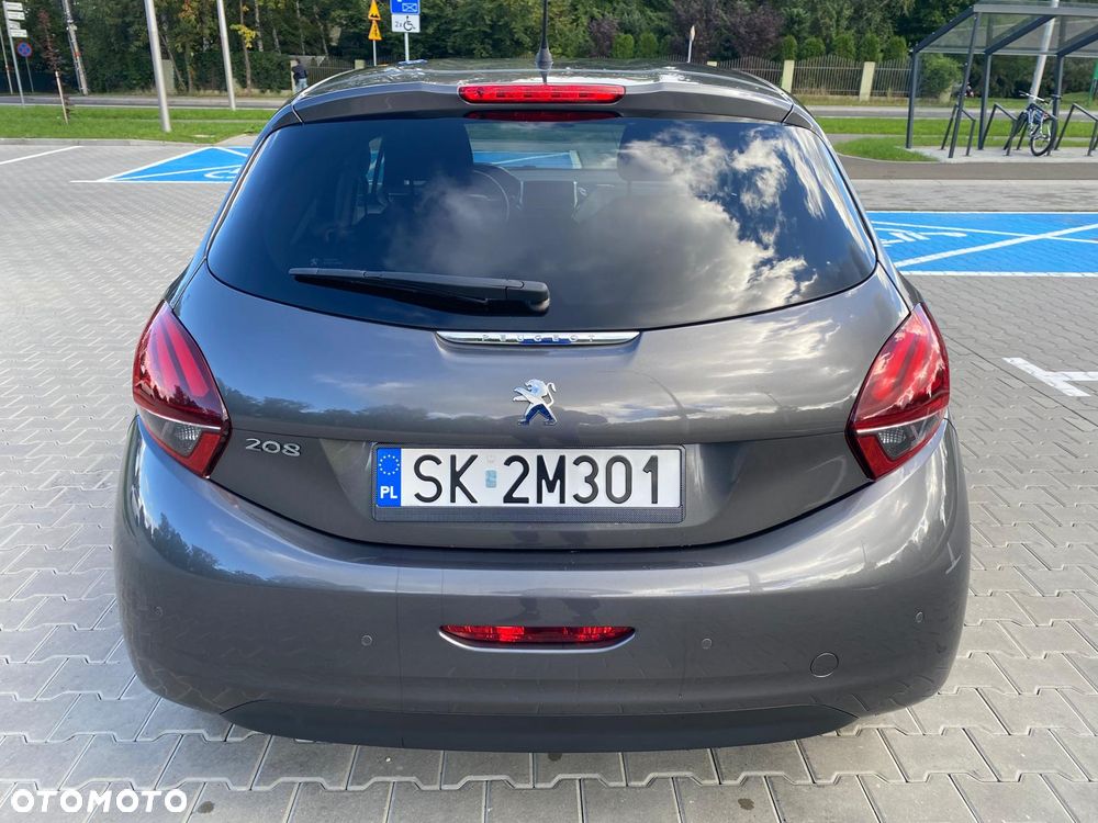 Peugeot 208 - 2