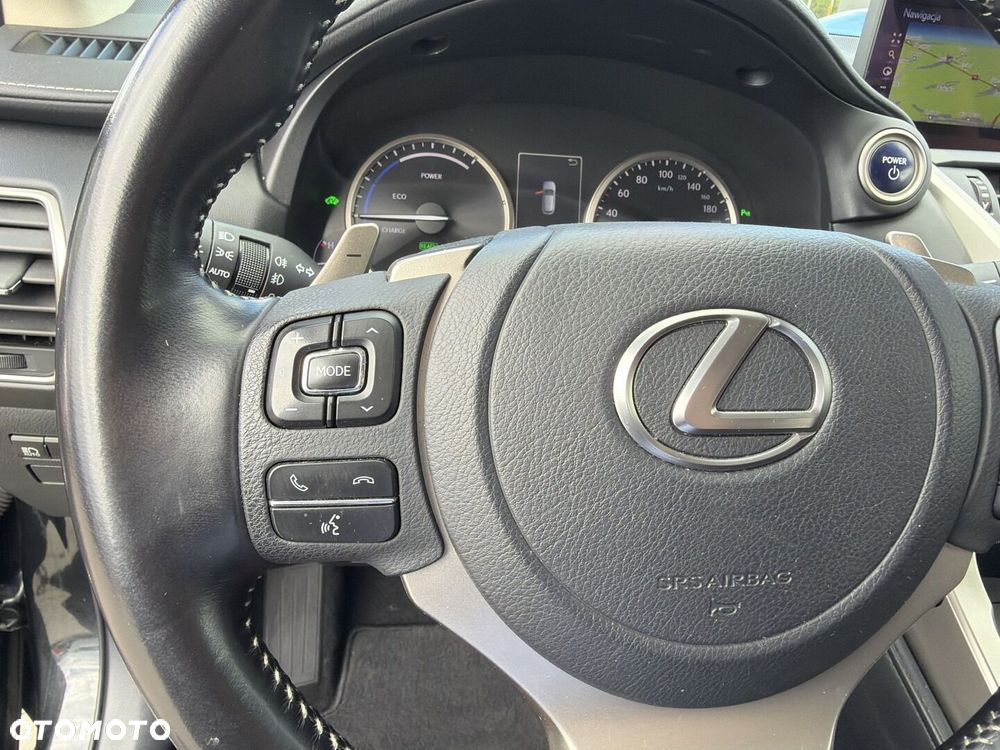 Lexus NX 300h F Impression AWD - 23