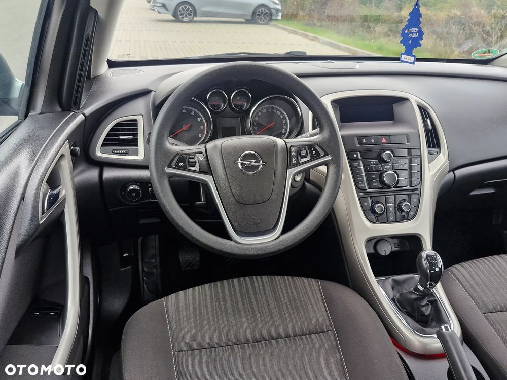 Opel Astra IV 1.4 Enjoy - 23