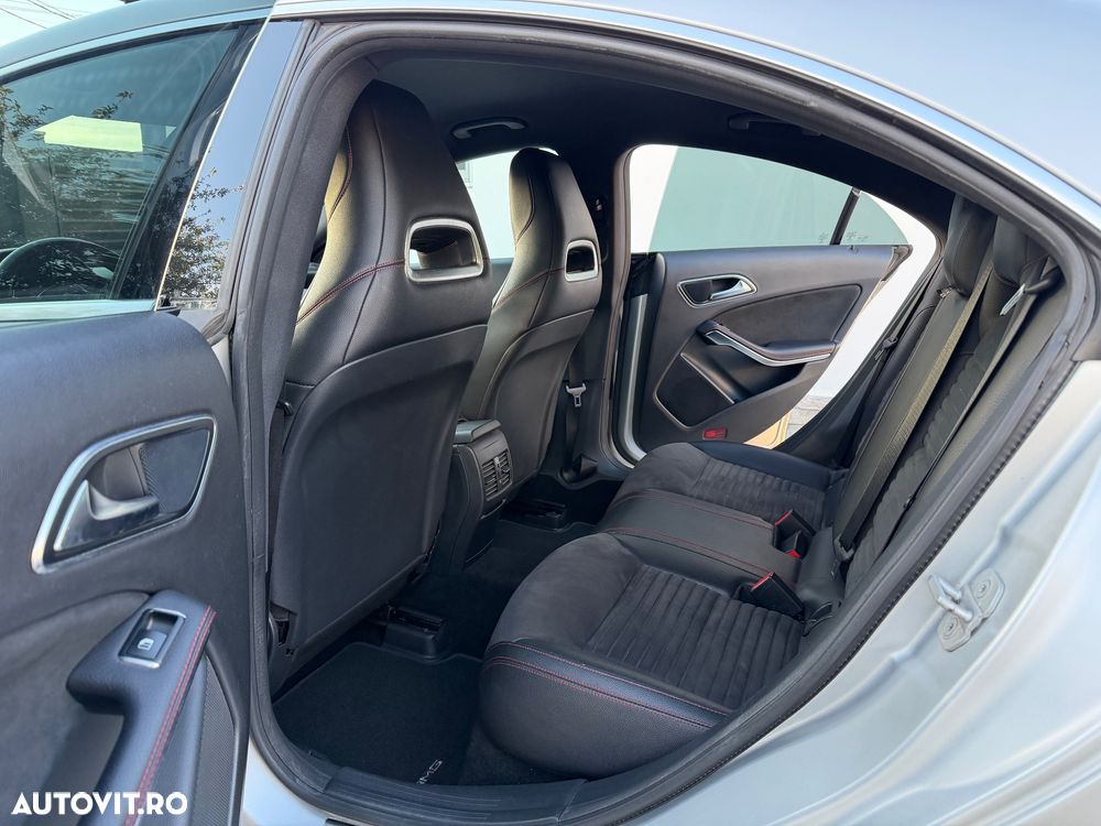 Mercedes-Benz CLA 200 - 8