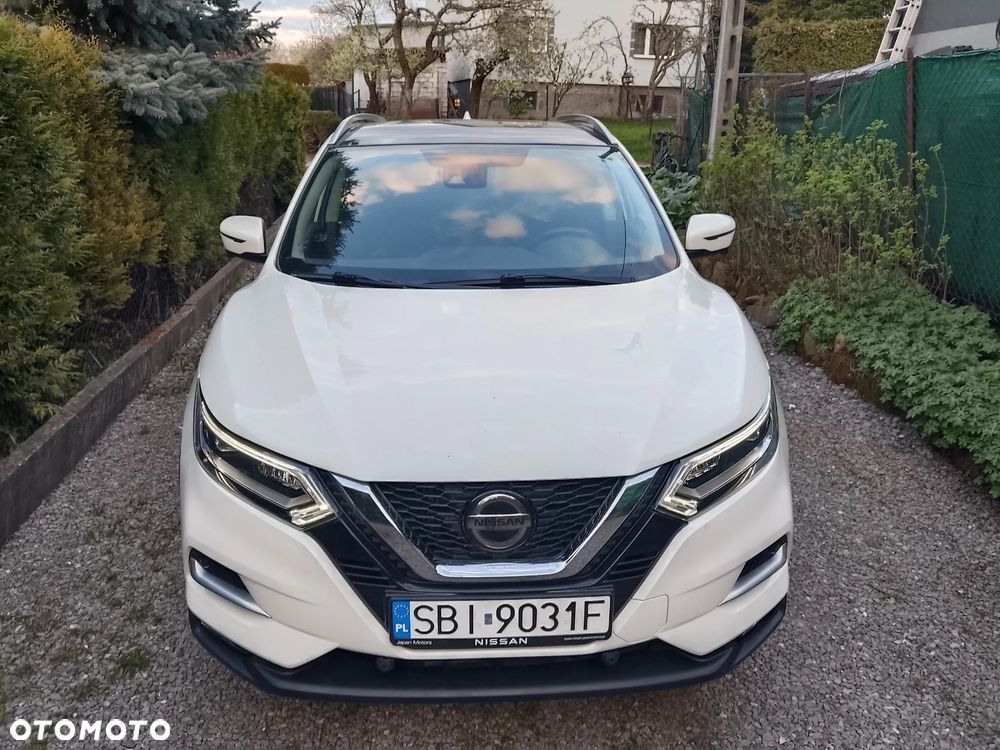 Nissan Qashqai 1.3 DIG-T Tekna - 2