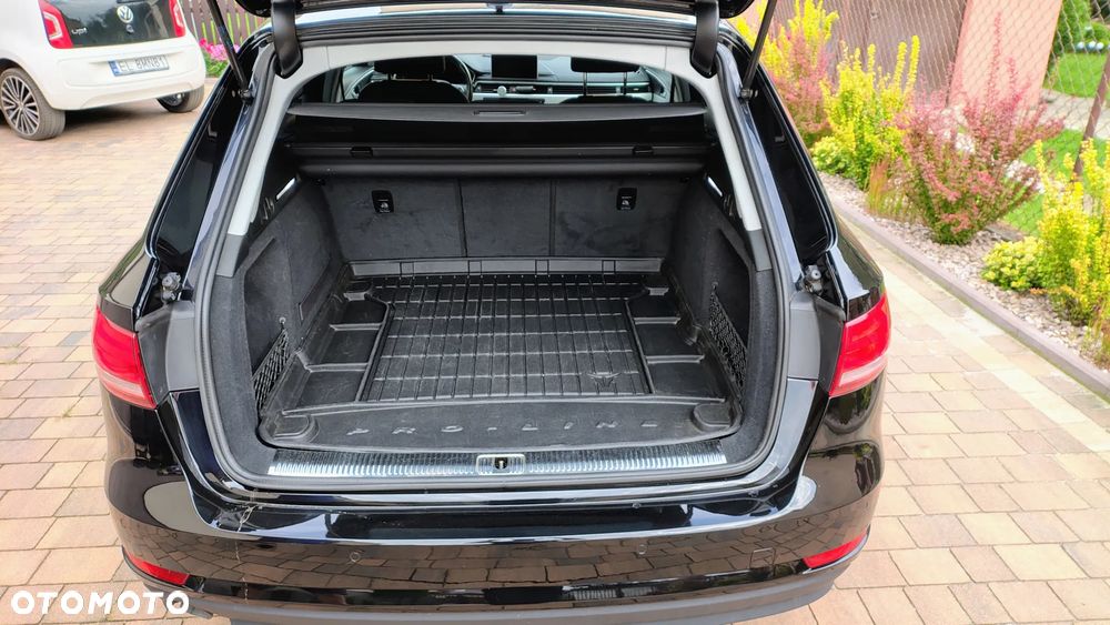Audi A4 Avant - 11