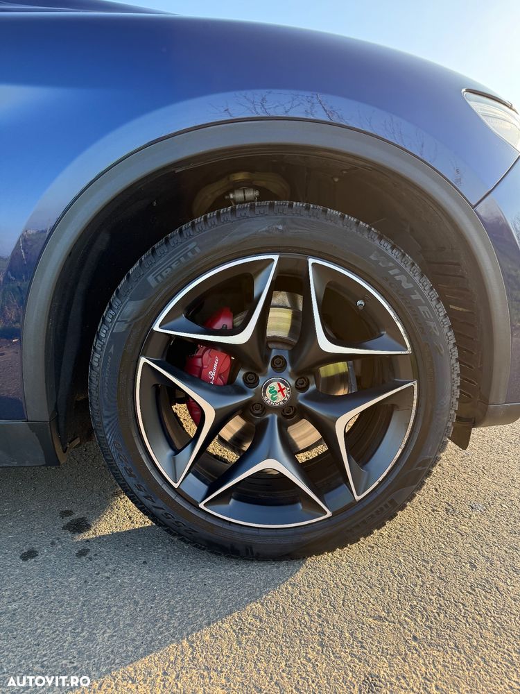 Alfa Romeo Stelvio 2.2 Diesel 16V AT8 Q4 Super - 18