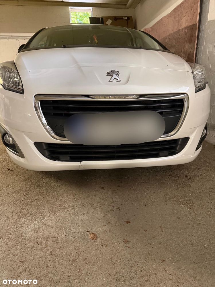 Peugeot 5008 - 9