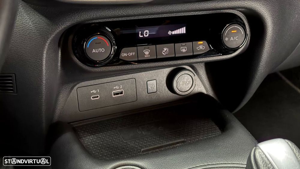 Nissan Juke 1.0 DIG-T N-Connecta NAV. DCT - 25