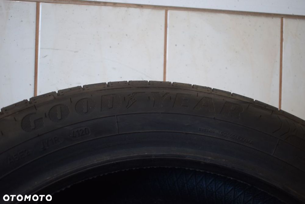 R18 215/55 Goodyear Efficient GRIP Performance  Cena za parę - 7