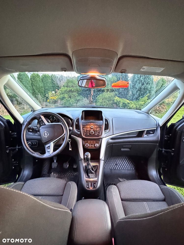 Opel Zafira 2.0 CDTI Enjoy EcoFLEX S&S - 10