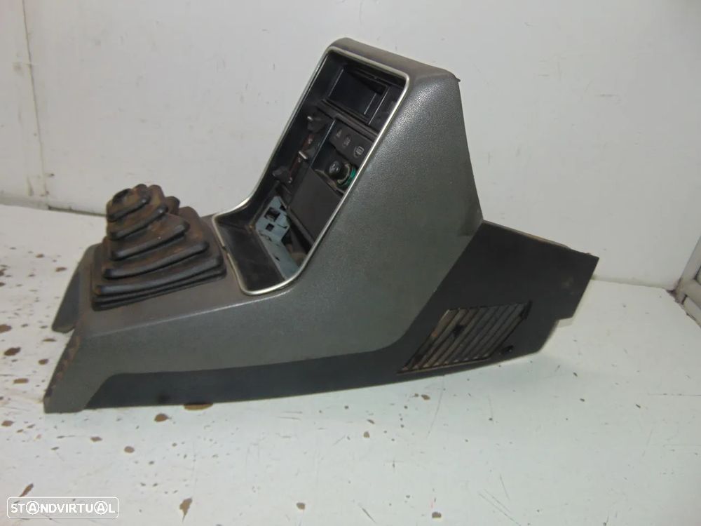 Renault 9/11 consola central - 2