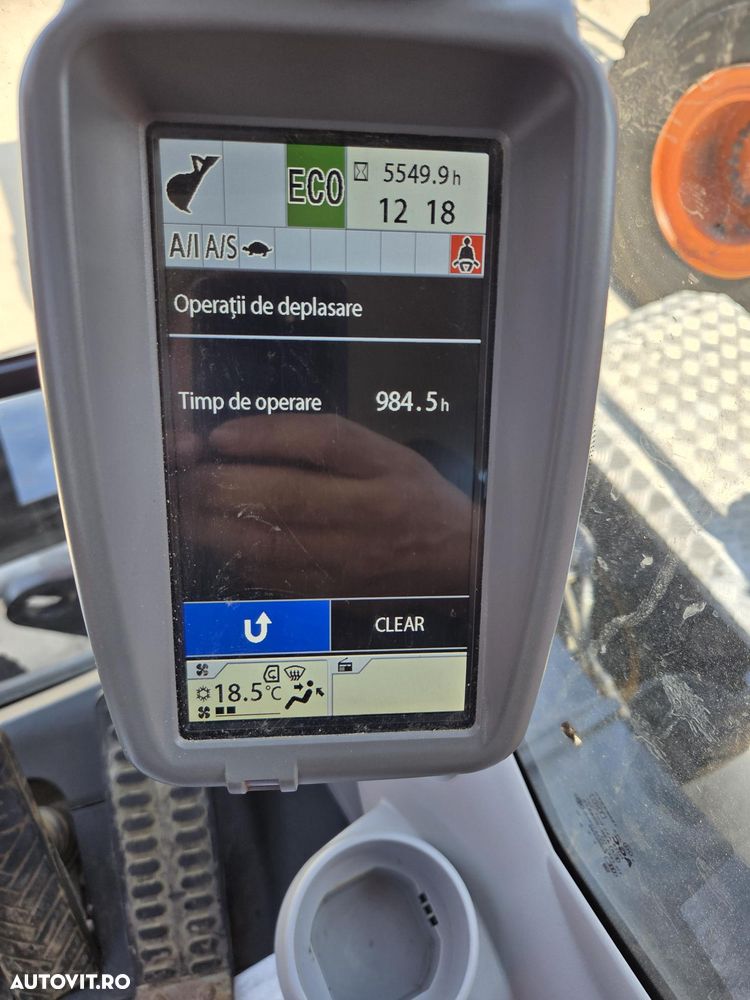 Hitachi ZX140W-6, 2019, 5.549h, 17.1t, cupa NOUA 1,3m latime, LAMA+CALE, consum mediu 8,3l/h, revizii efectuate, Ad sapare 6m, ridica 7t, avertizare antirasturnare, inst picon si inst rotire pe brate, STARE FOARTE BUNA, posibil leasing,PROMOTIE 89.900Eur+Tva - 36