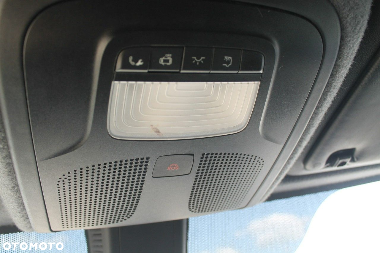 Mercedes-Benz Sprinter - 16