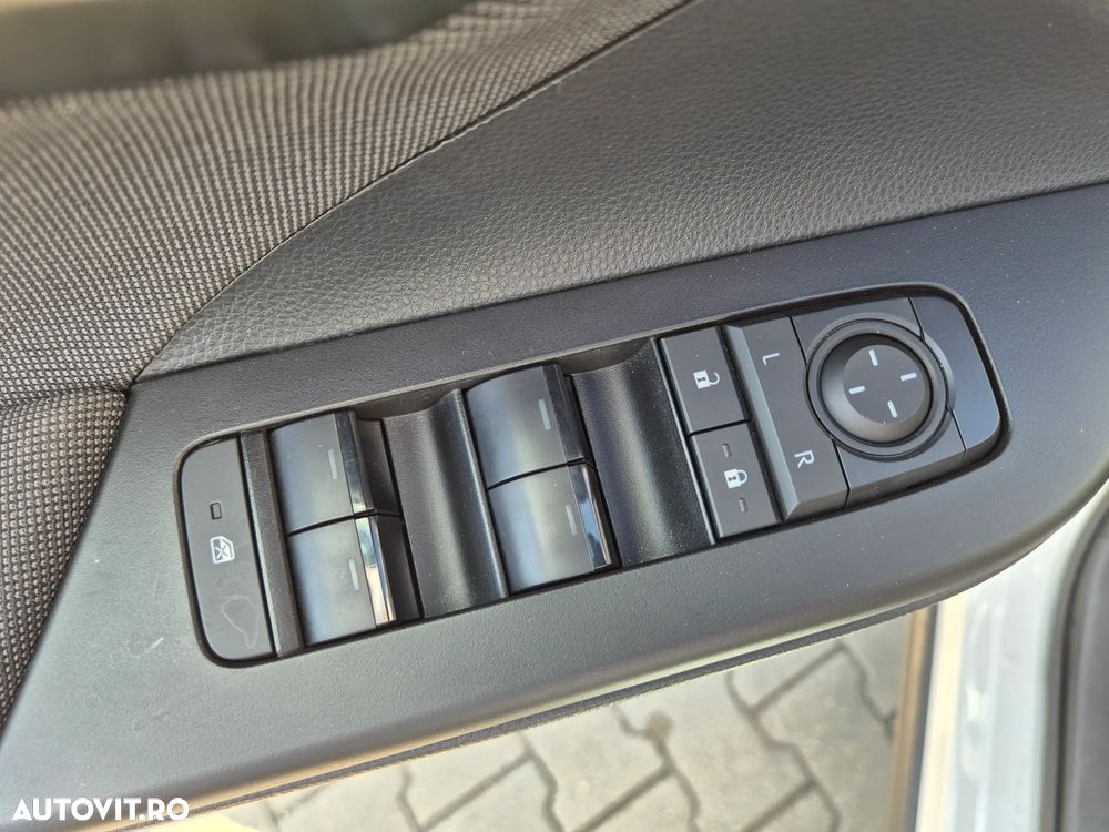 Toyota C-HR 1.8 Hybrid Active - 16