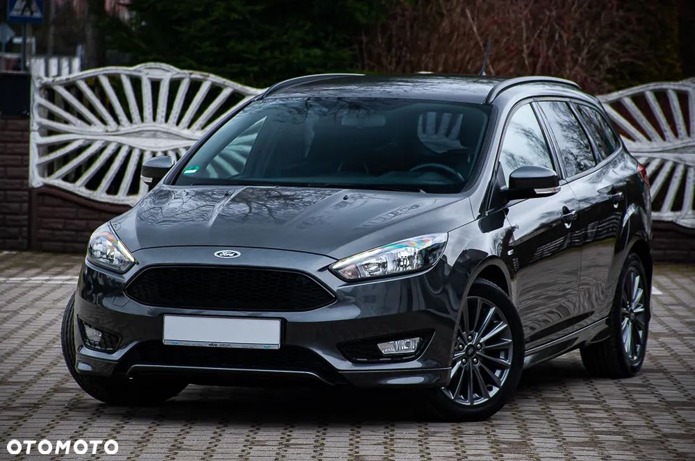 Ford Focus 1.5 EcoBoost Titanium ASS - 37