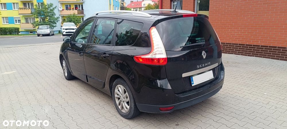 Renault Grand Scenic 2015 photo 5