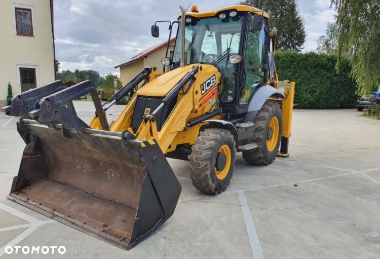 JCB 3CX - 9