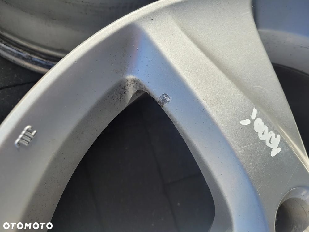 Honda accord VIII Felgi aluminiowe 7,5/17 cali 5x114,3 - 10