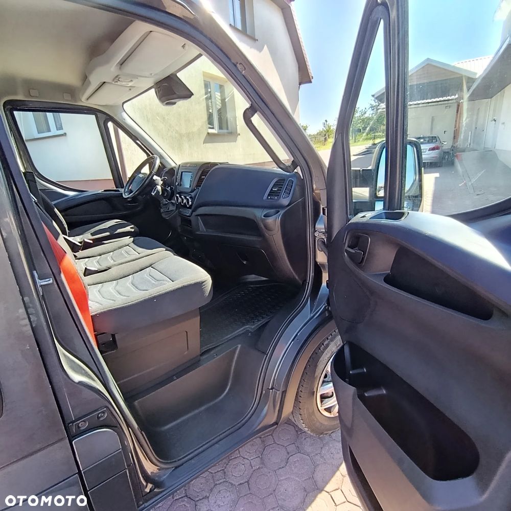 Iveco 35s18 - 9