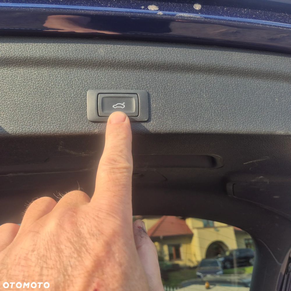 Audi Q3 Sportback 35 TDI S tronic S line - 4