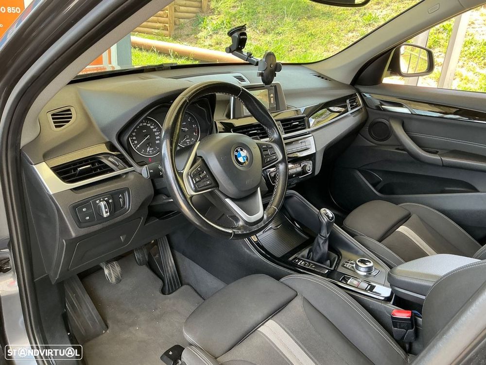 BMW X1 16 d sDrive Line Sport - 7