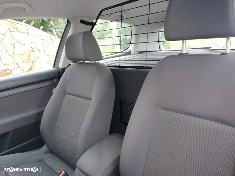 VW Golf 1.9 TDi 6V Trendline AC - 8