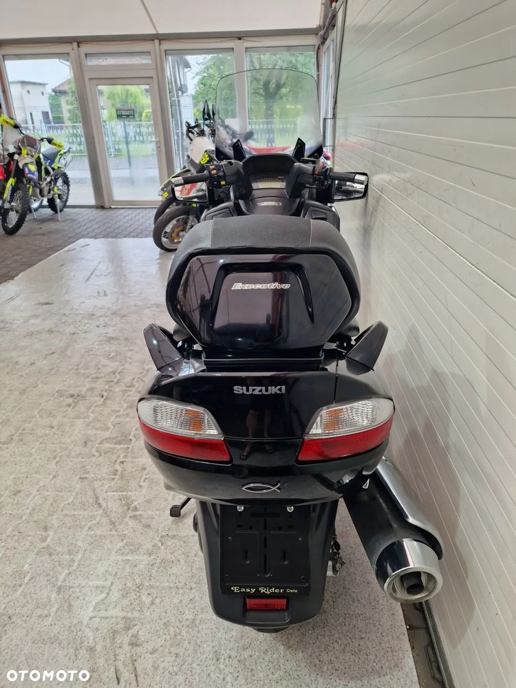 Suzuki Burgman - 6