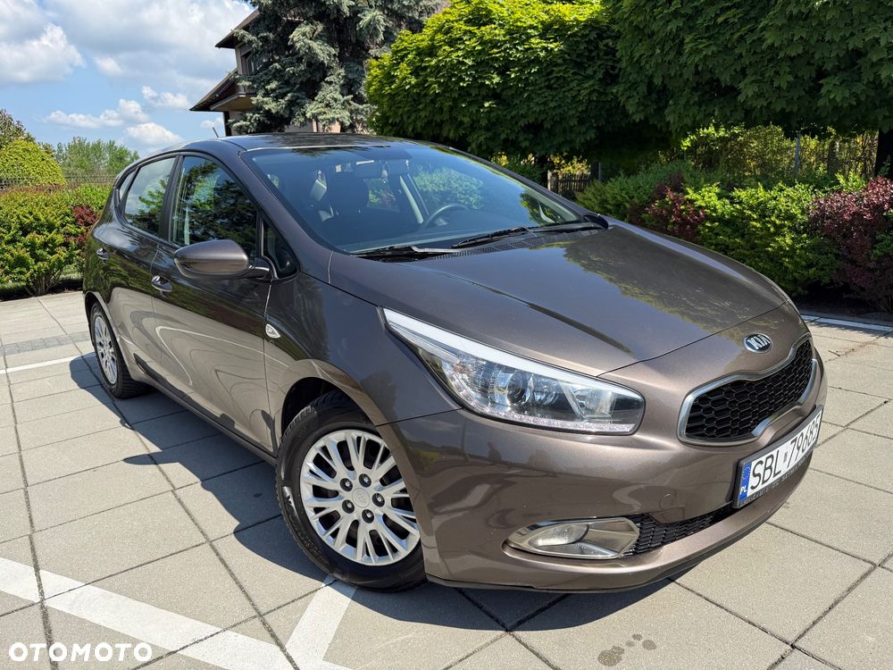 Kia Ceed 1.6 GDI Edition 7 - 11