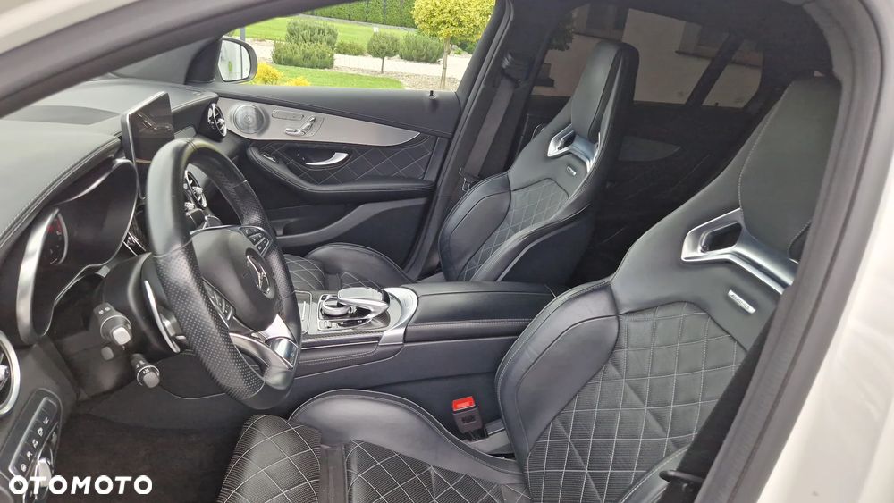 Mercedes-Benz GLC AMG 63 S 4Matic+ AMG Speedshift MCT 9G - 7