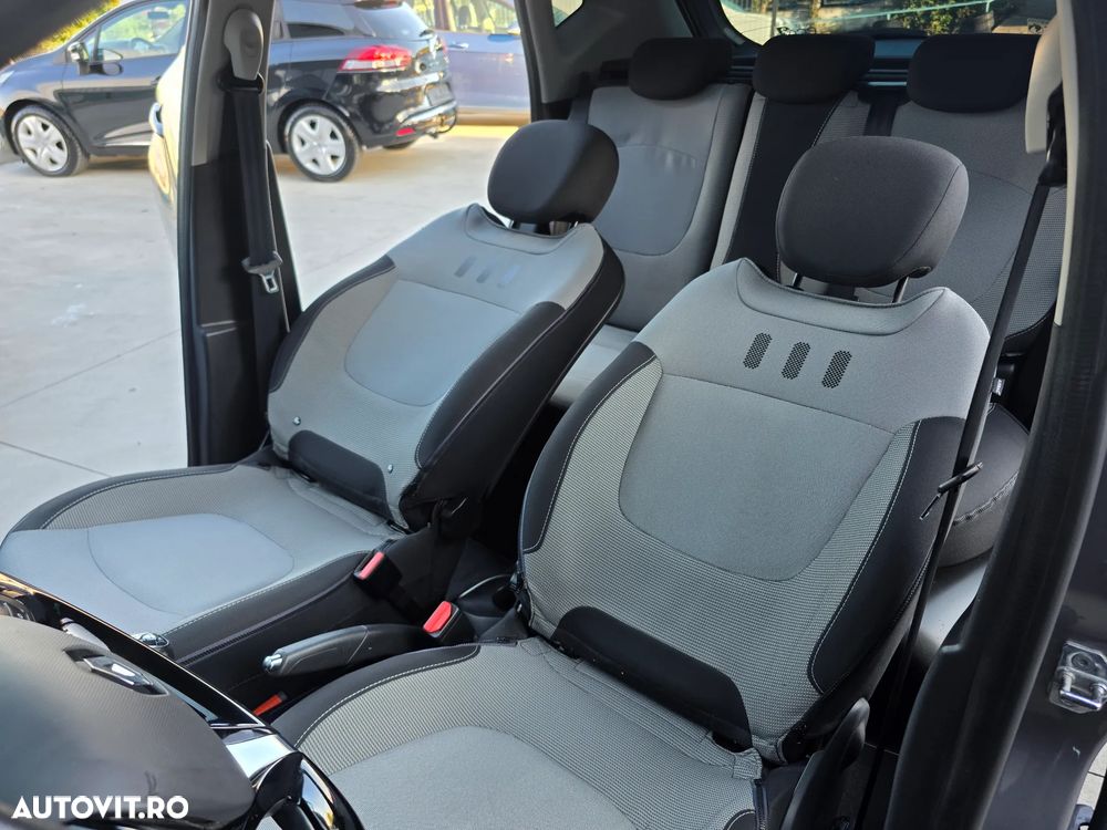 Renault Captur ENERGY TCe Intens - 24