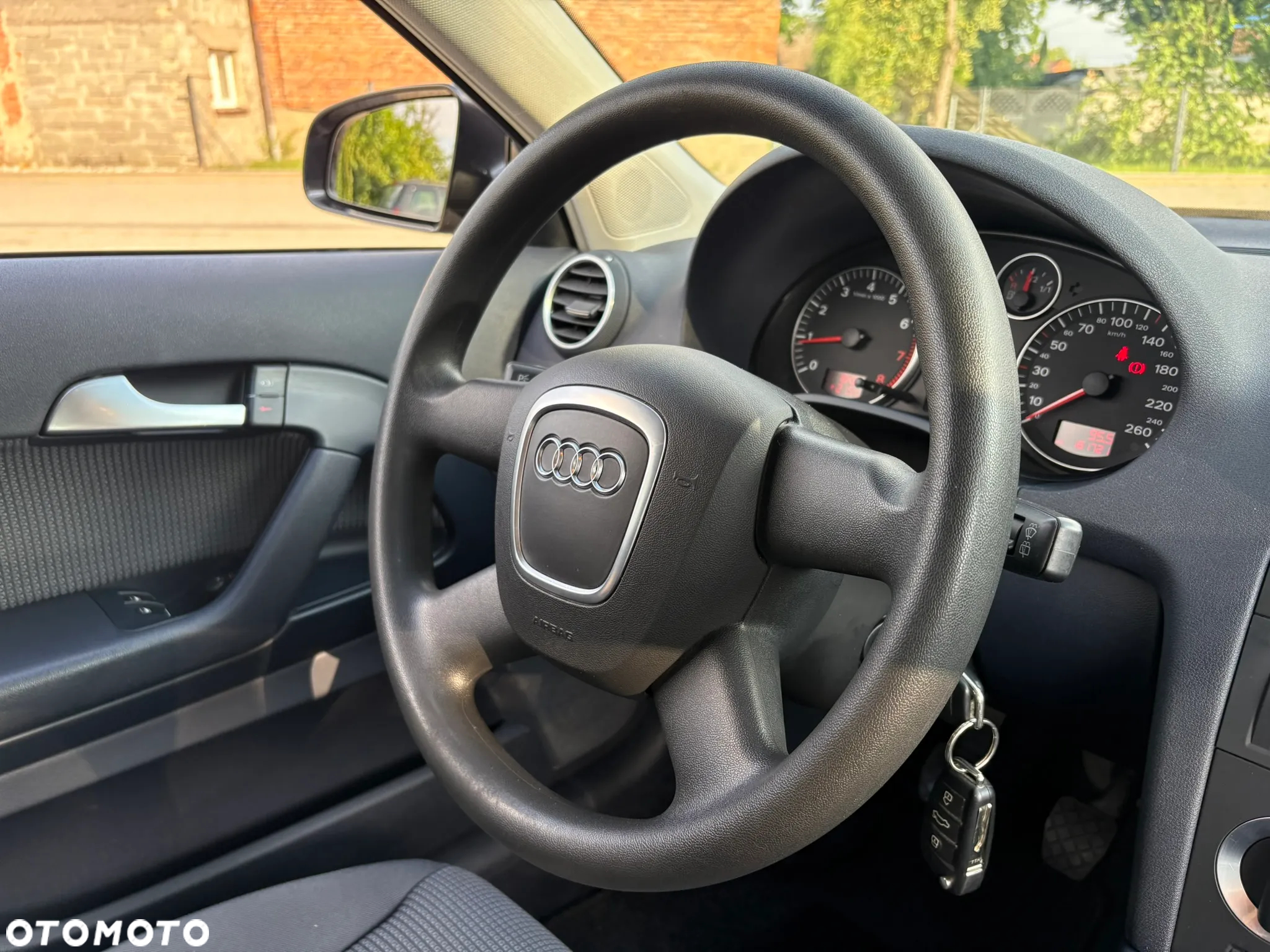 Audi A3 1.6 Attraction - 14