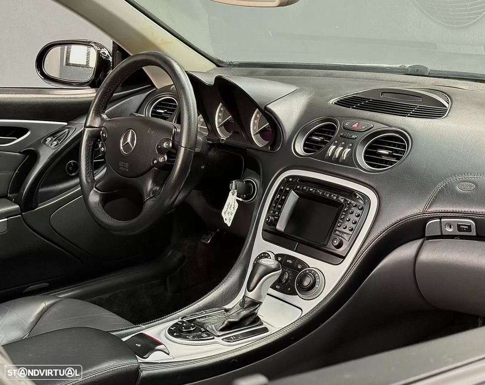 Mercedes-Benz SL 500 Standard - 17