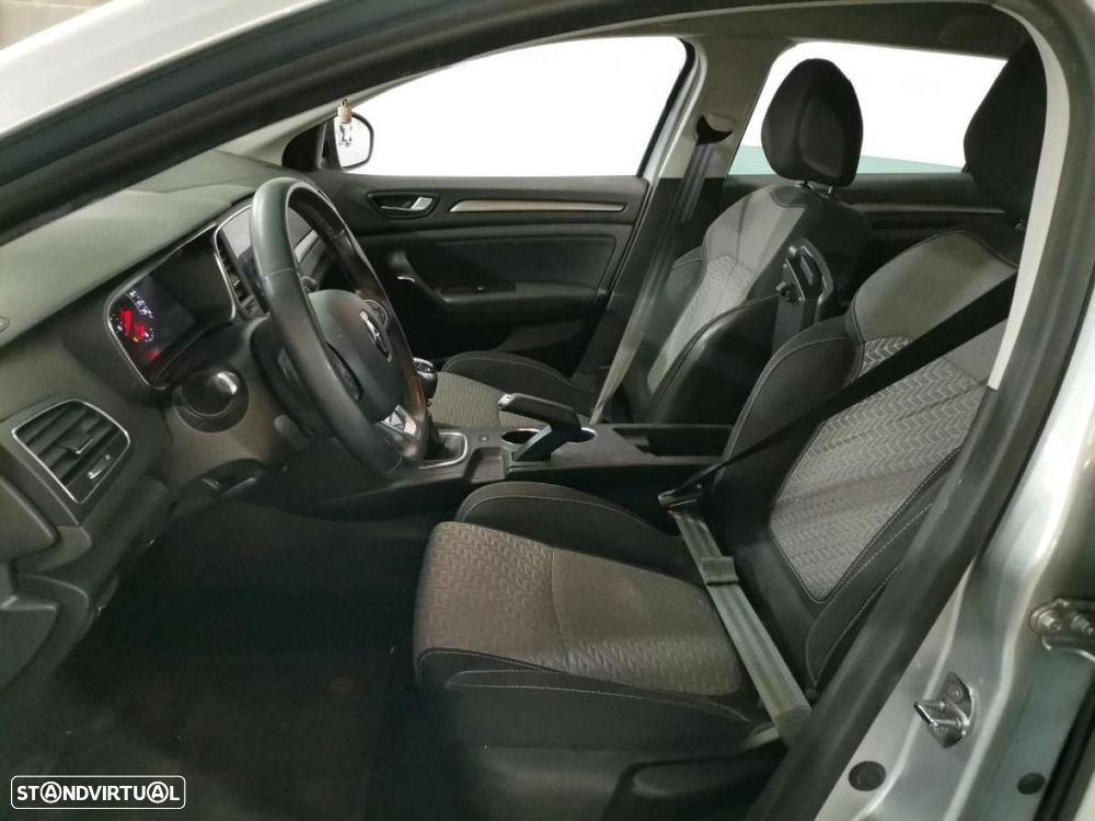 Renault Mégane Sport Tourer 1.5 Blue dCi Limited - 6