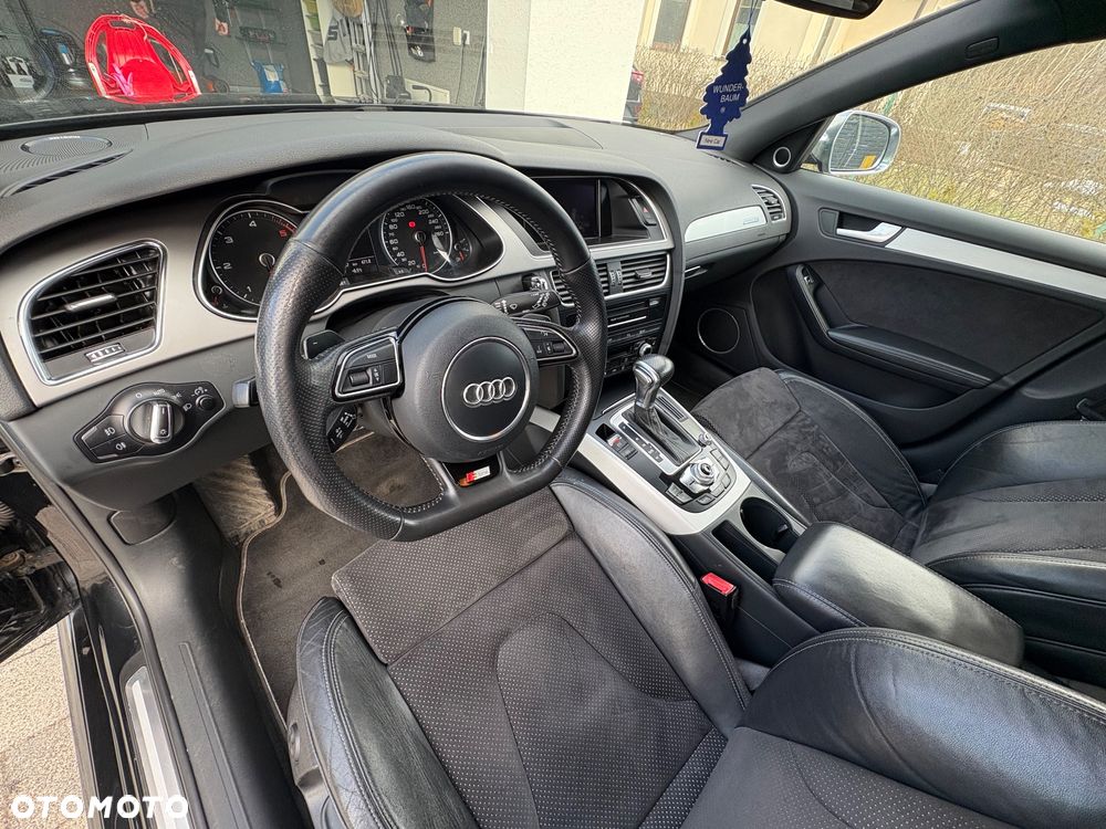 Audi A4 Avant 3.0 TDI DPF quattro S tronic S line Sportpaket - 12