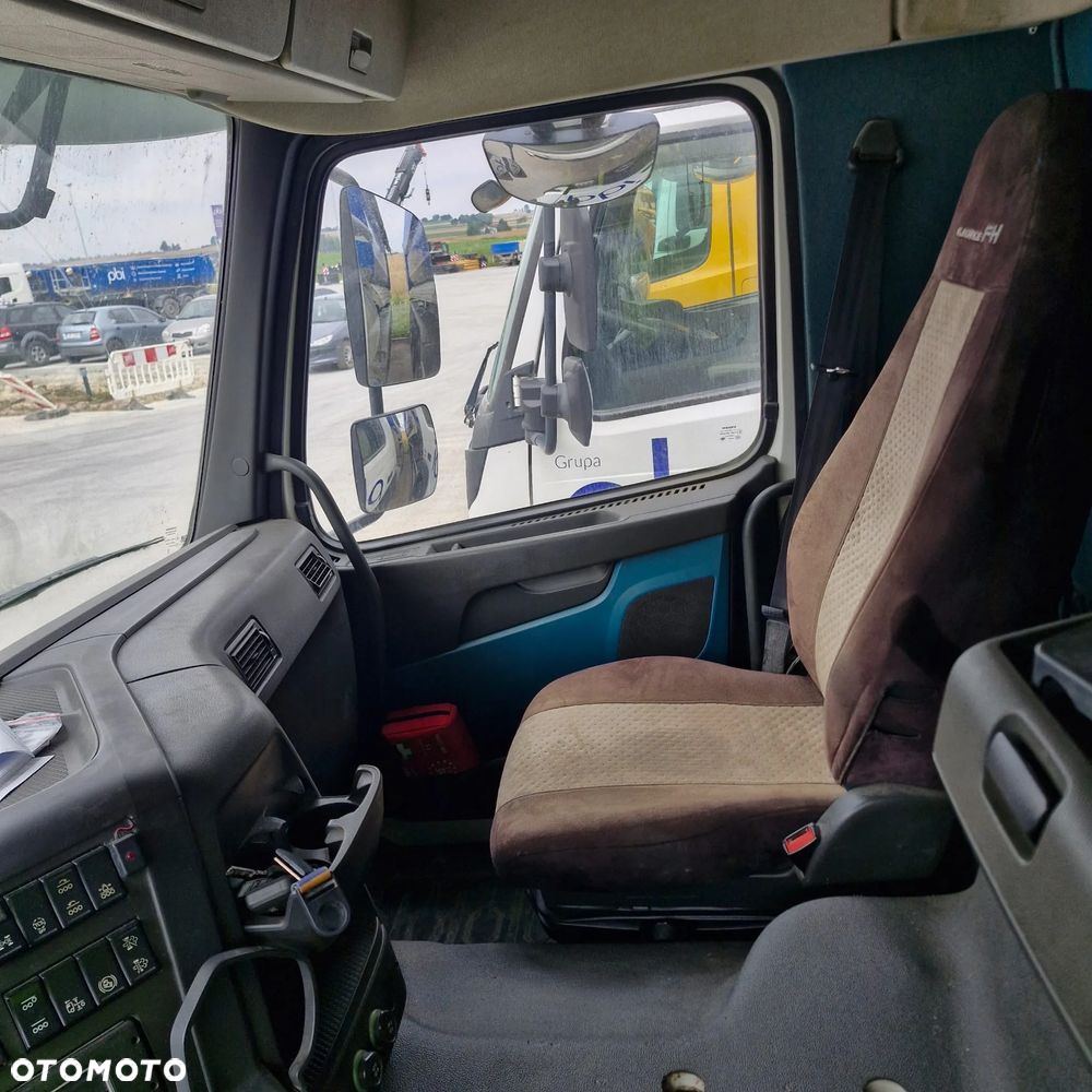 Volvo FMX - 11