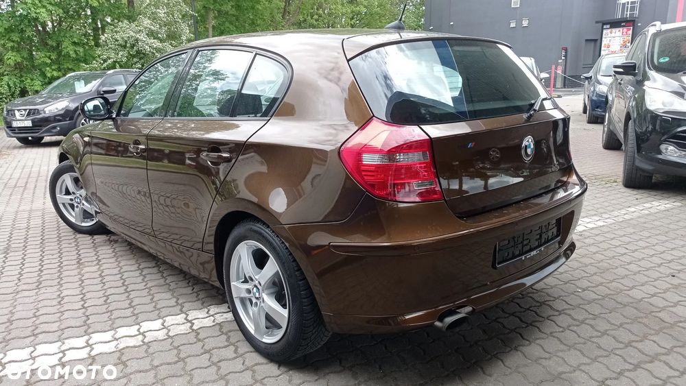 BMW Seria 1 116i Edition Sport - 11