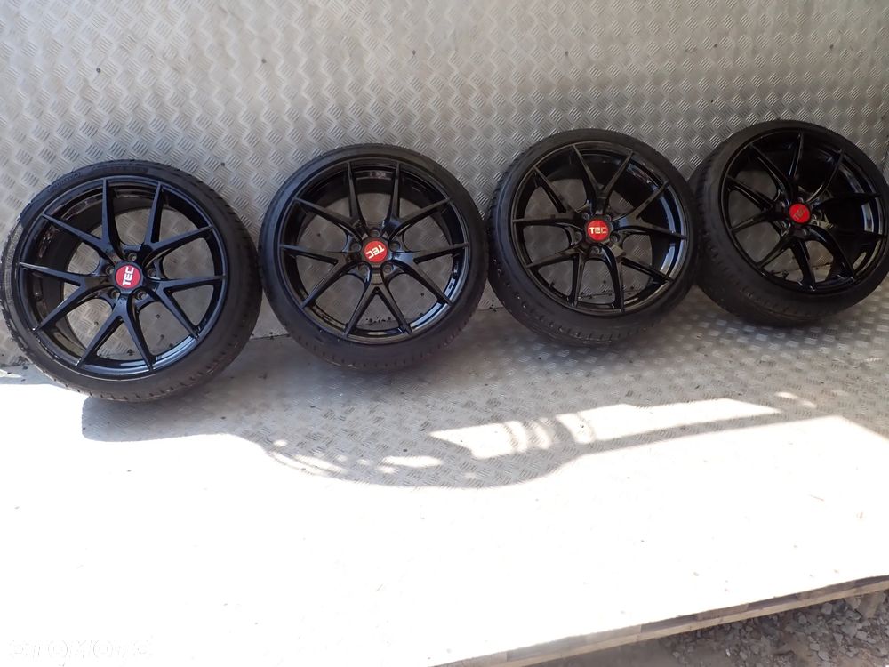 FELGI ALUMINIOWE VW AUDI TEC 8JX19  ET 45  5X112   OPONY GRATIS 225/35/19XL - 1