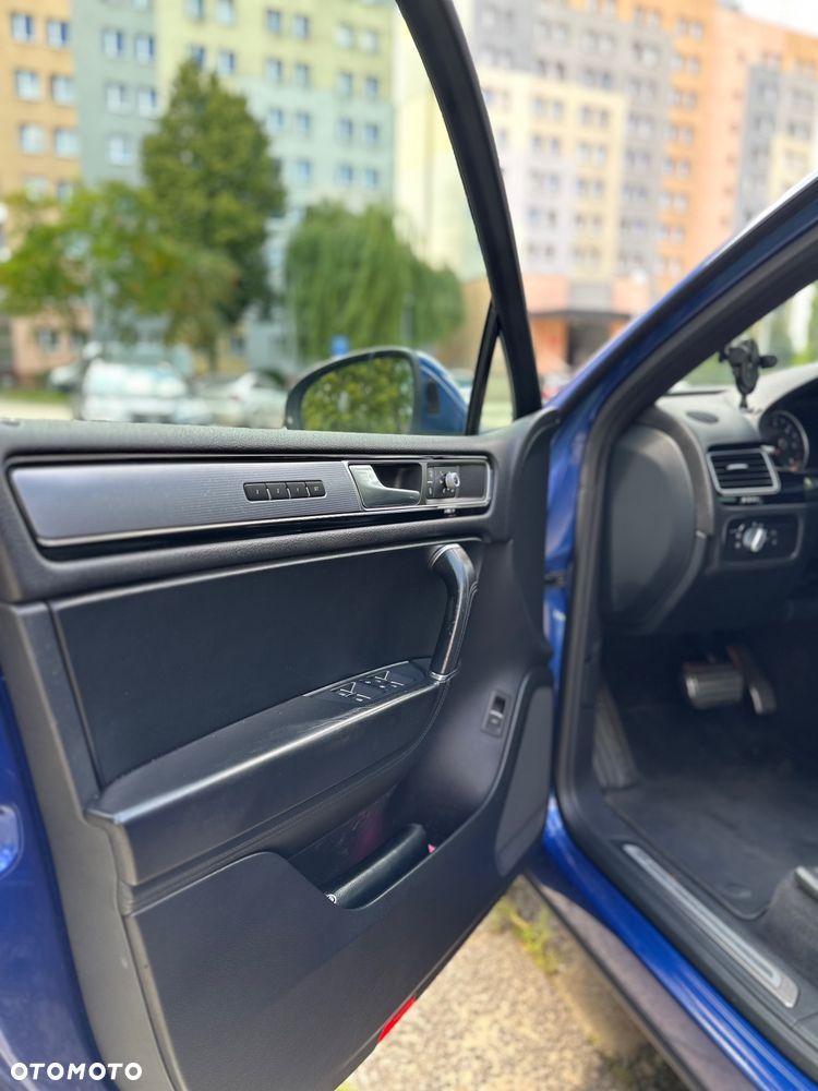 Volkswagen Touareg 3.0 V6 TDI BMT Perfectline R-Style - 19
