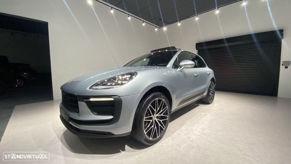 Porsche Macan - 1